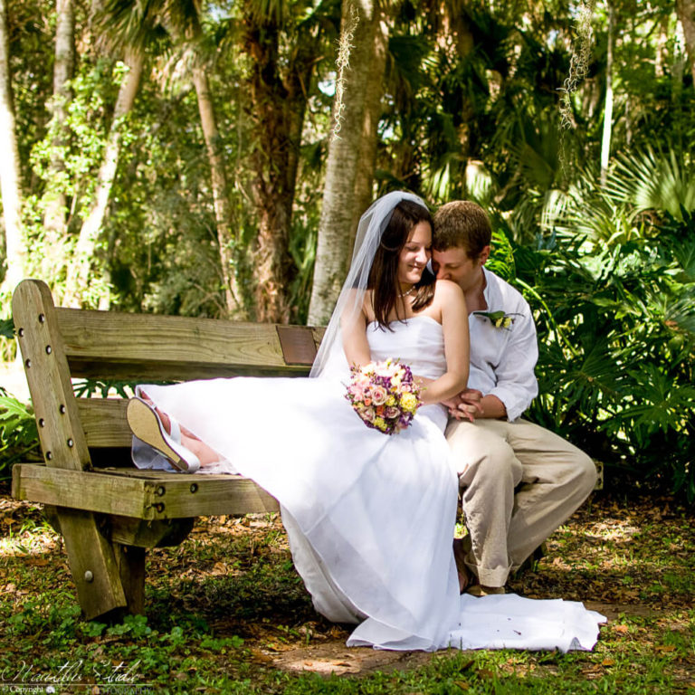 Heiraten im Park in Florida. Hochzeit in schönen Parks und Gärten
